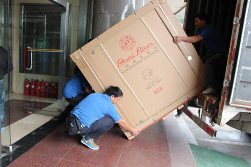 东西湖钢琴贵重工艺品无忧运